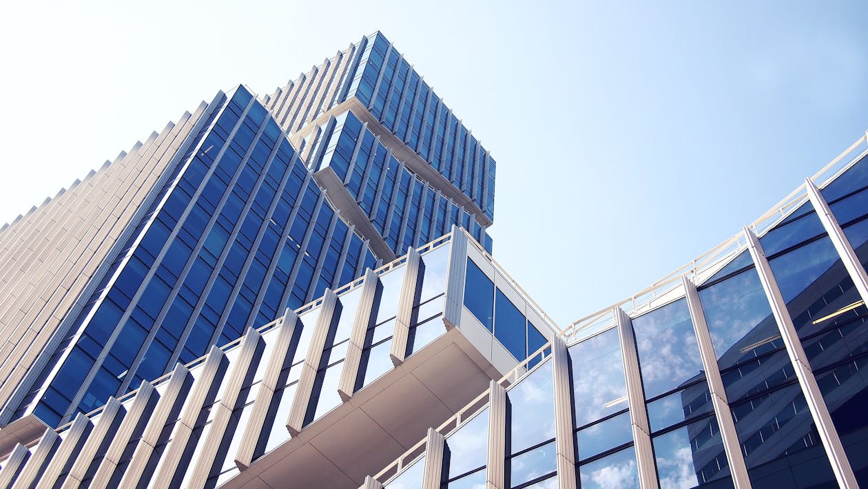 architecture-building-amsterdam-blue-sky-162539